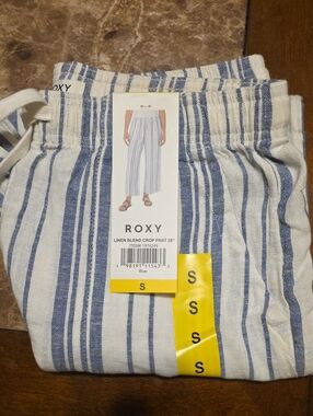 Roxy Blue and White Striped Linen-Blend Crop Pants